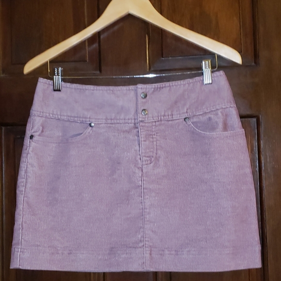 Athleta NWOT Vintage Ridge Mauve Corduroy Skirt - Picture 2 of 8